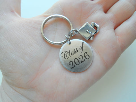 Class of 2026 Keychain with Graduation Cap Charm, For Graduate Gift