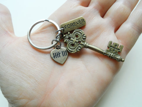 Bronze Key Charm Keychain with Word Tag Charm & Heart Charm Engraved with 8 Tally Marks, For Couples 8 Year Anniversary