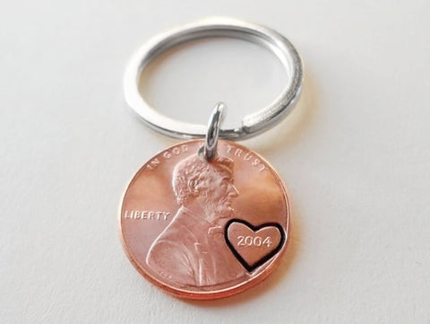 2004 Penny Keychain with Engraved Heart Around Year by Jewelry Everyday