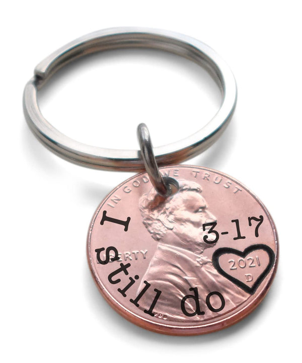 Custom Engraved Penny Keychain, Personalized Keychain, Lucky Penny Keychain, Anniversary Penny Key Chain (Rounded Text and Date Above Heart)
