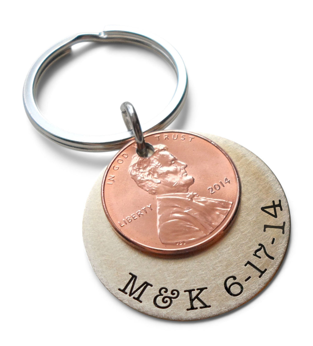 Custom Copper 2015 Penny Keychain With Engraved Brass Disc, 7 Year Anniversary Gift, Husband Wife Key Chain, Boyfriend Girlfriend Gift, Couples Keychain