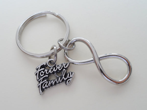 Forever Family Infinity Keychain, Family Reunion Gift, Family Keychain, Keychain for Mom, Gift for Mom, Gift for Grandma, Family Gift